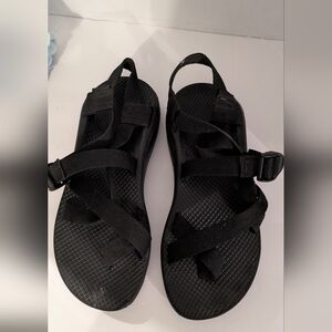 CHACO Black Strappy Sandals 9 W